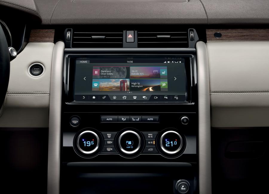 Детали экстерьера Land Rover Discovery HSE 2017 года  (фото 62 из 96)